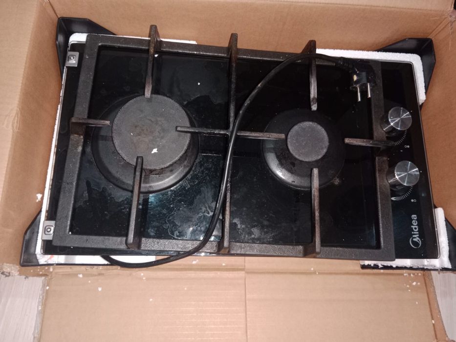 Продам газовую плиту