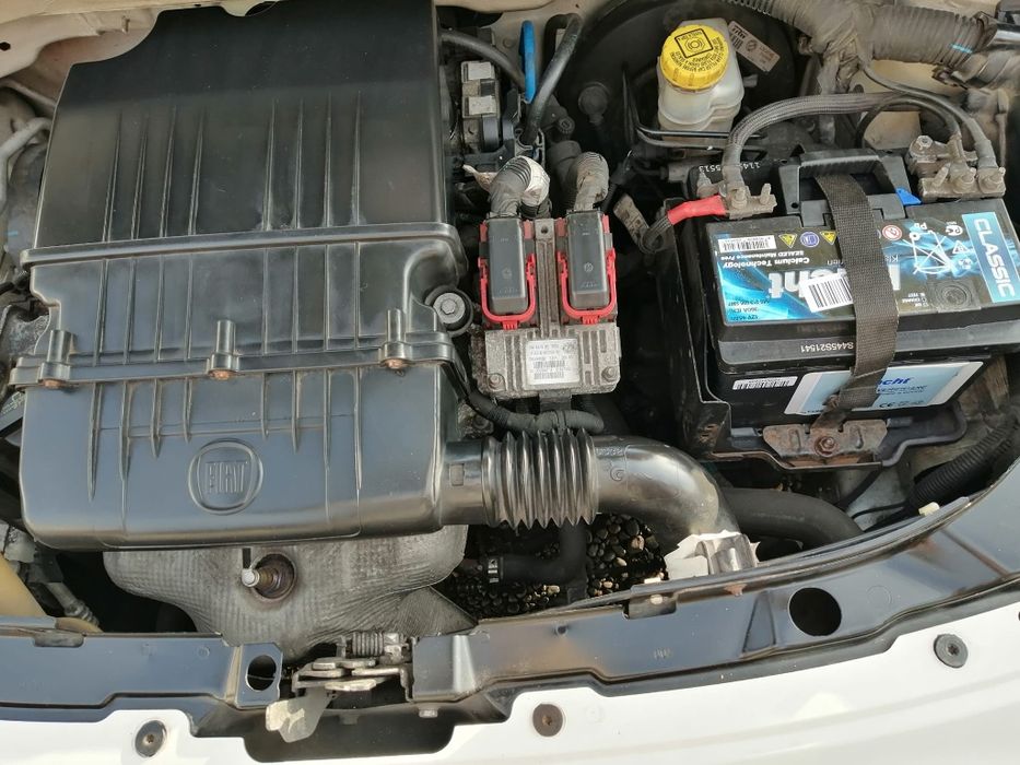 Vând Fiat 500 din 2011