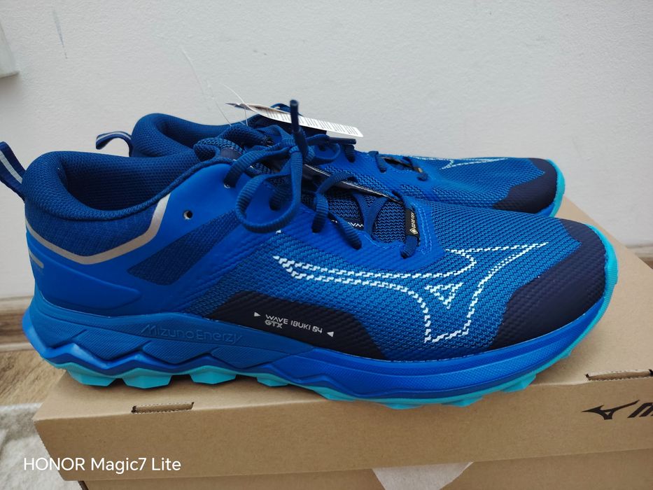 Mizuno ibuki gore-tex