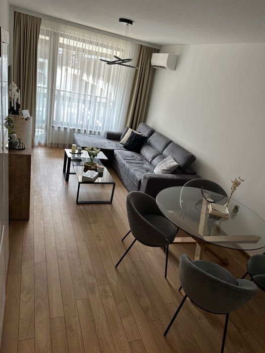 Нов обзаведен апартамент в Банско