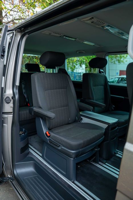 VOLKSWAGEN Multivan 2016 — imagine 3