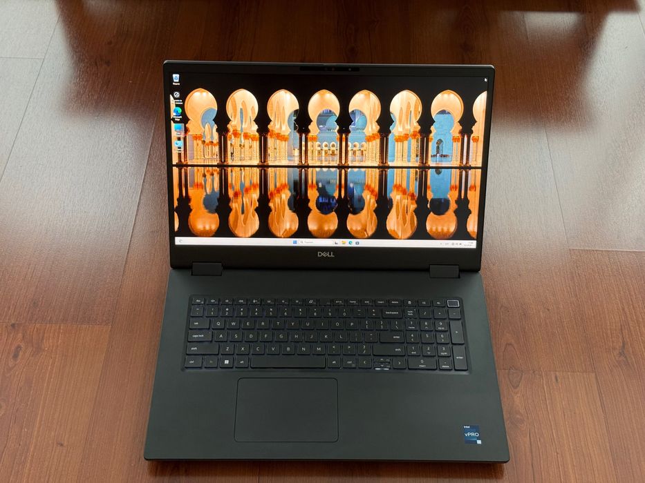 17.3’FHD IPS/RTX A3000 12GB/Dell Precision 7770/i9-12950HX/64GB/512GB