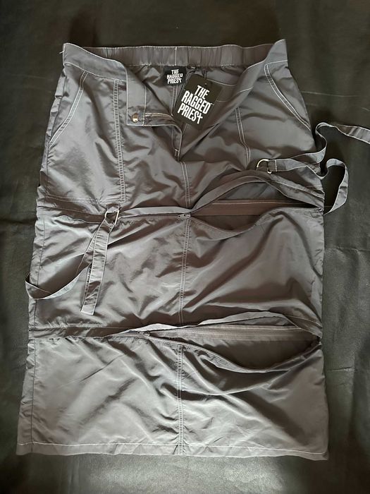 Поли: Techy Parachute Skirt - The Ragged Priest: размер XL, enemy: размер М, асимертична: размер S