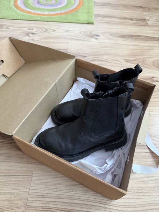 Боти ZARA маратонки Skechers