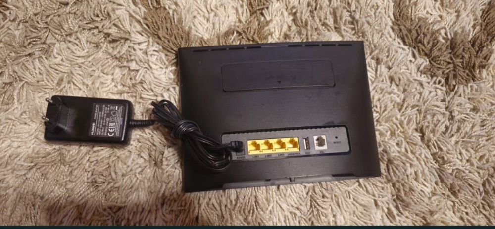 Router 4G Huawei  B525s 23a