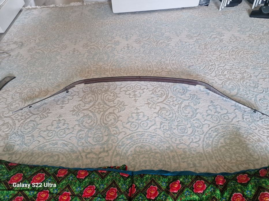 Продам ветровик на камри 50