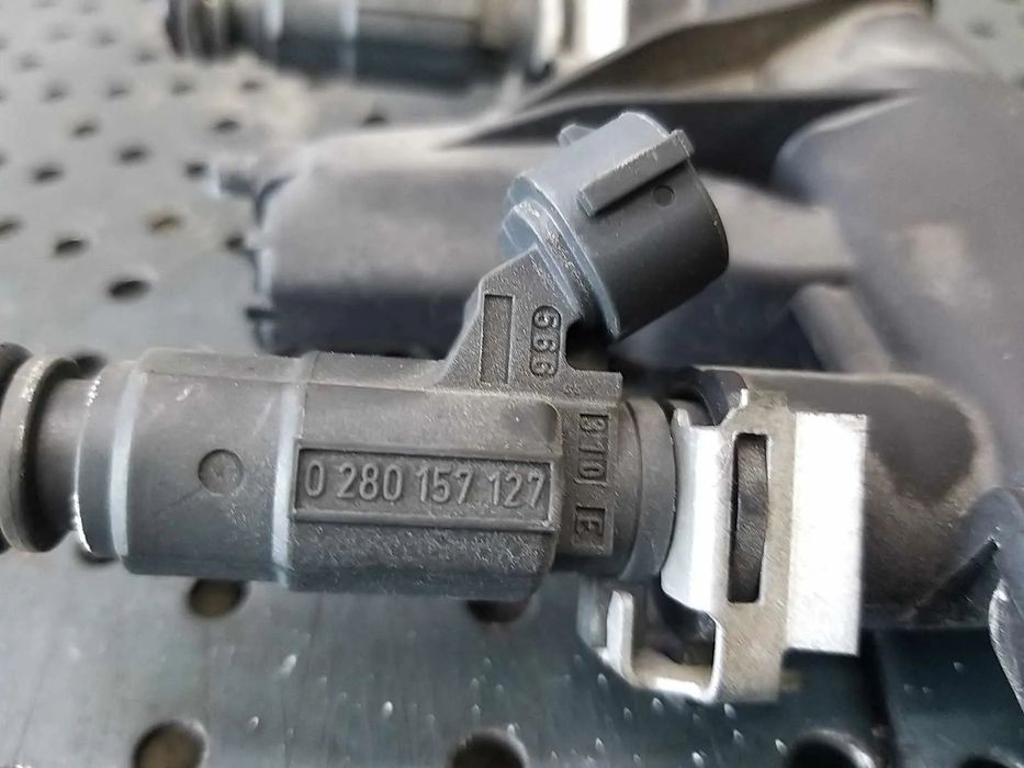 Rampa cu injectoare 1.2 vti b citroen c3 2 9676020480 0280157127