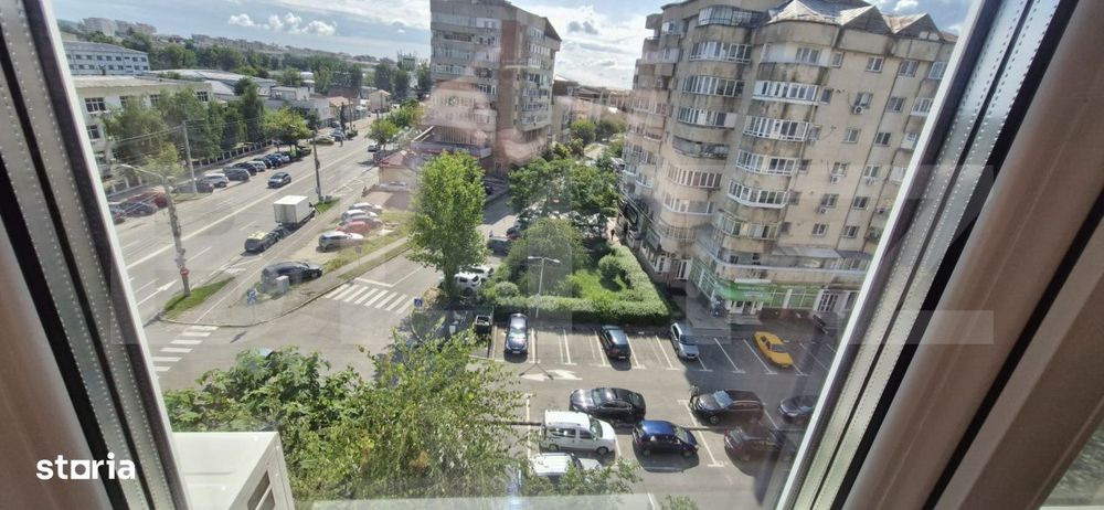 Apartament de vanzare, 72 mp, zona Micro 12