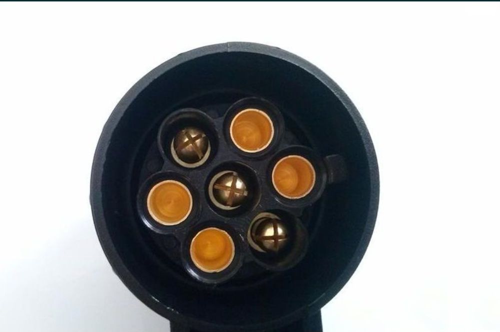 Vand Adaptor Priza Remorca 13-7 Pini