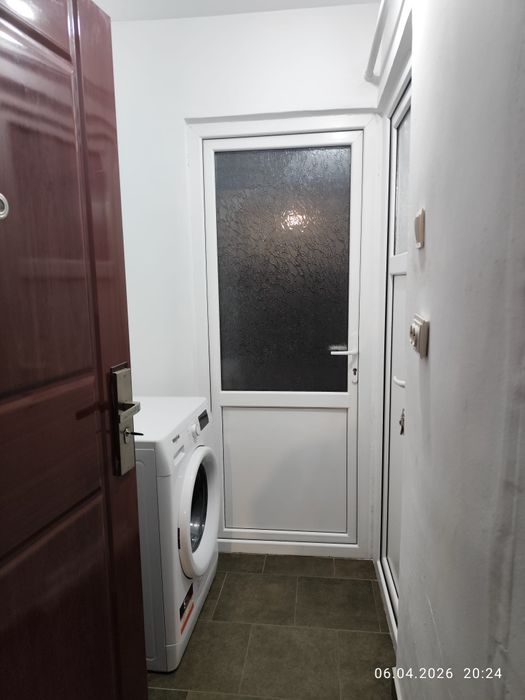 Garsoniera de inchiriat