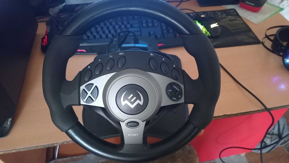 Игровой руль sven gc w 750  педали и кпп