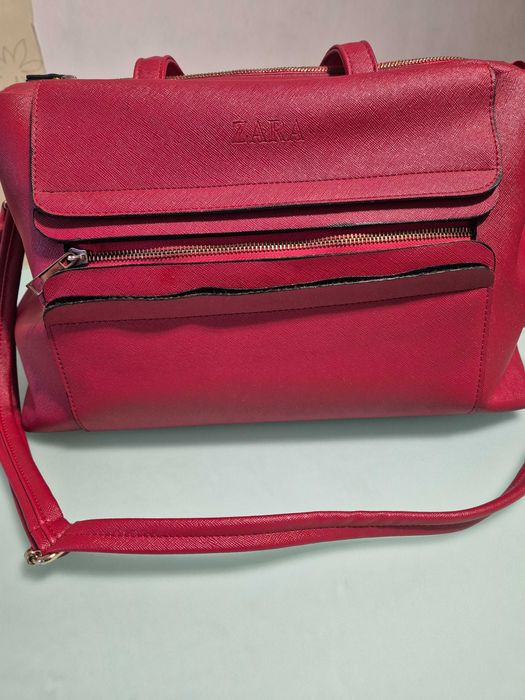 Zara - голяма, практична чанта