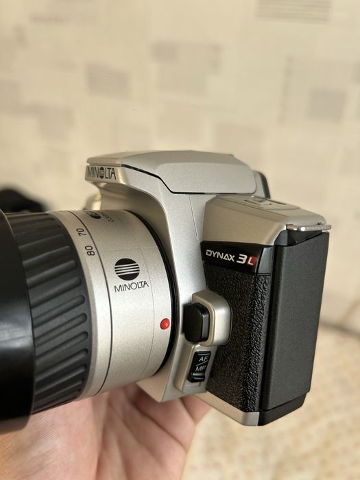 Продам плёночный фотоаппарат Minolta