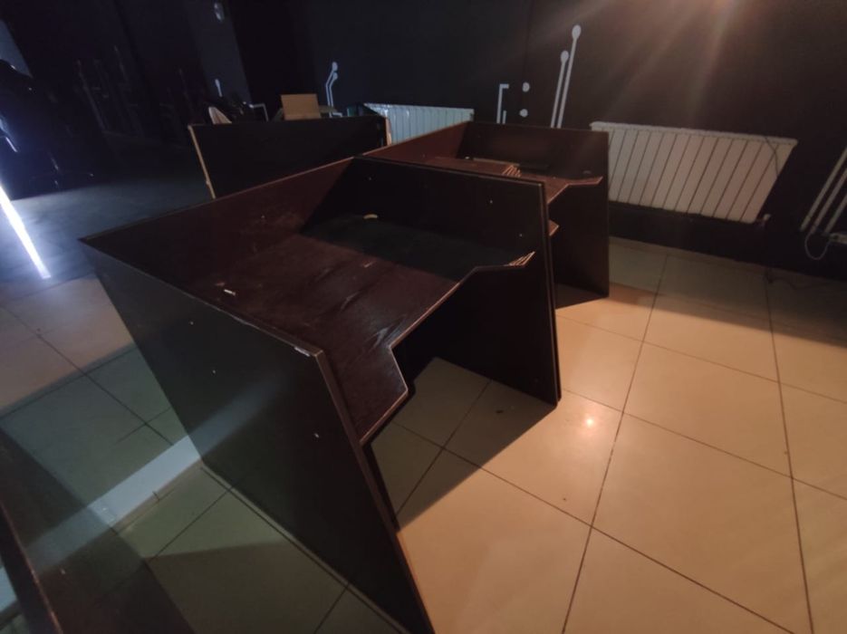 Стол для компьютера