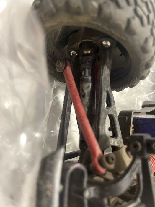 Traxxas E-Revo 1/16, 4x4