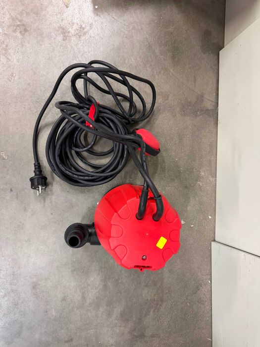 070133	Помпа водна потоп. 900W 1max 250L/min 9.5m RDP-WP26