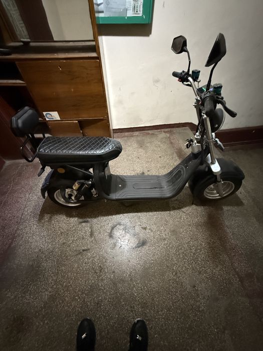 Scuter electric harley cu cartela 2000w 20ah