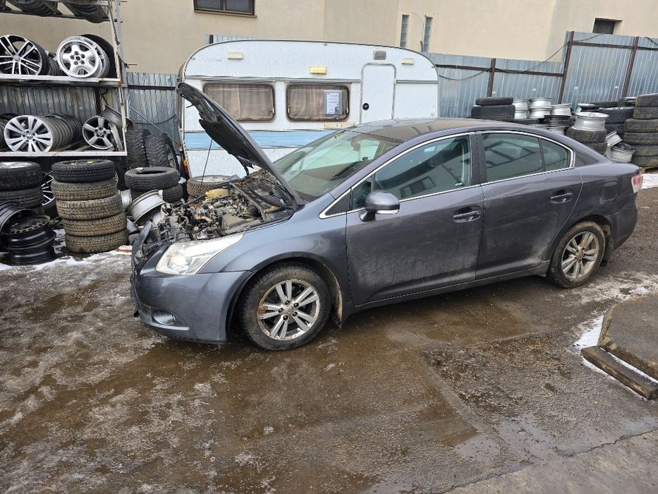 Dezmembrez Toyota Avensis Saloon _T27_ 2012 2.0 D-4D 1Ad-Ftv 93Kw|126H