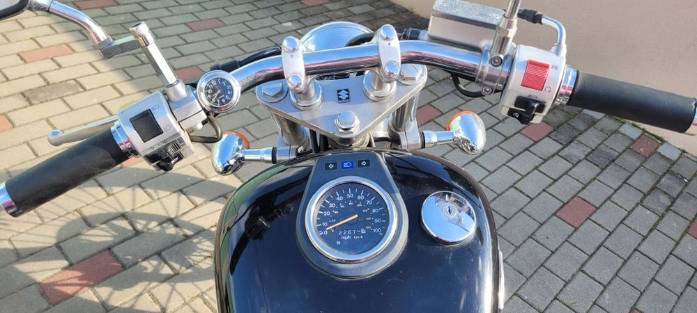 Motocicicleta Suzuki Boulevard 650cmc