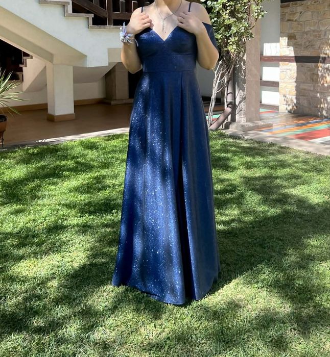 Официална  рокля