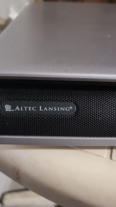 Лаптоп HP  ZV 6000