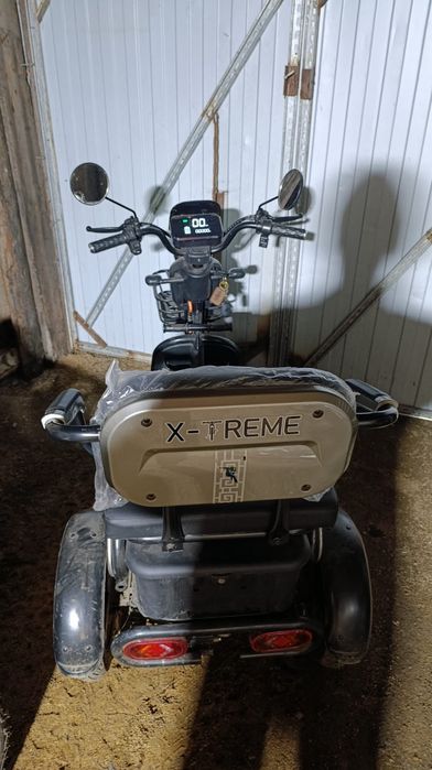 Продам  трицикл в идеальном состоянии