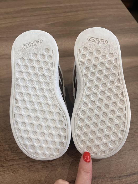 Детски маратонки 25. номер