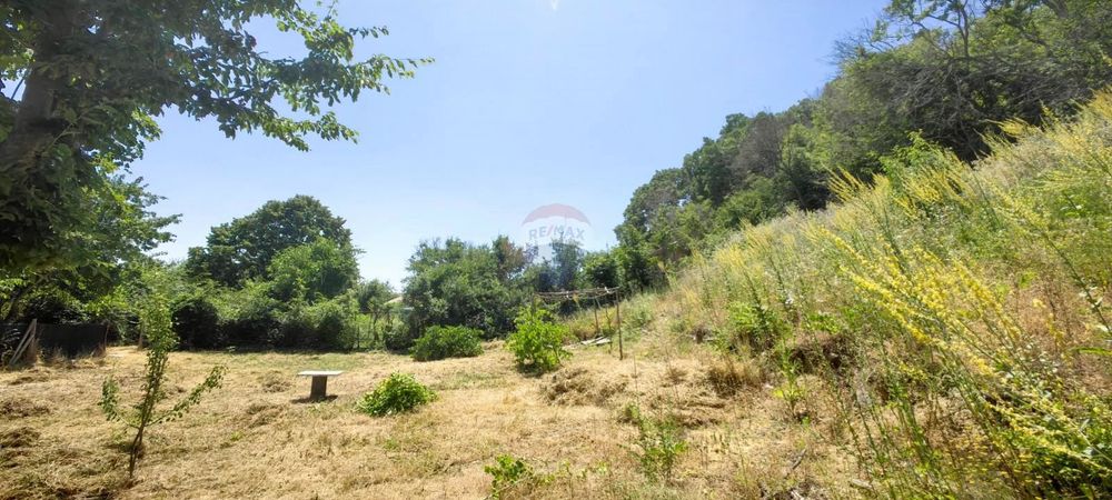 Продава се Парцел в к.к. Златни пясъци - 901 кв.м за 17 €/кв.м - Снимка #4