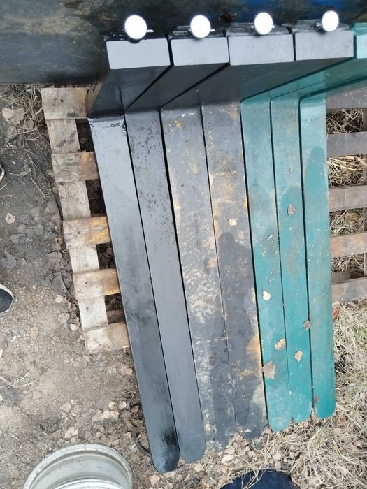 Furci lame lungi de 1,2 m vola bobkat