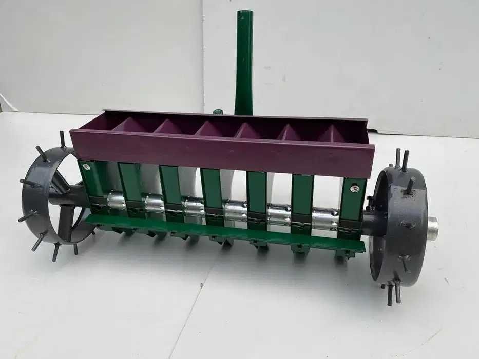 Semanatoare manuala 7 randuri pentru legume sere ridichi morcovi ceapa