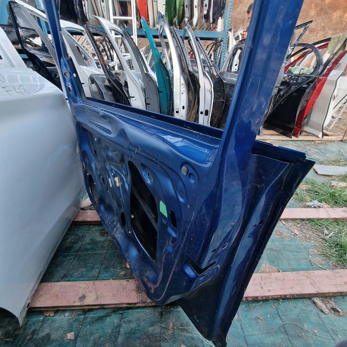 Skoda Rapid 2012-2019 предна дясна врата