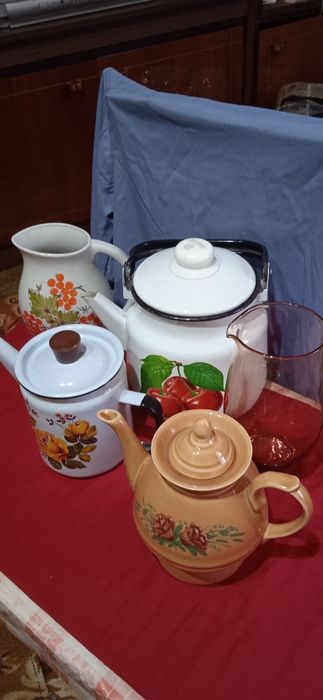 Кухонные принадлежности:,Посуда разная