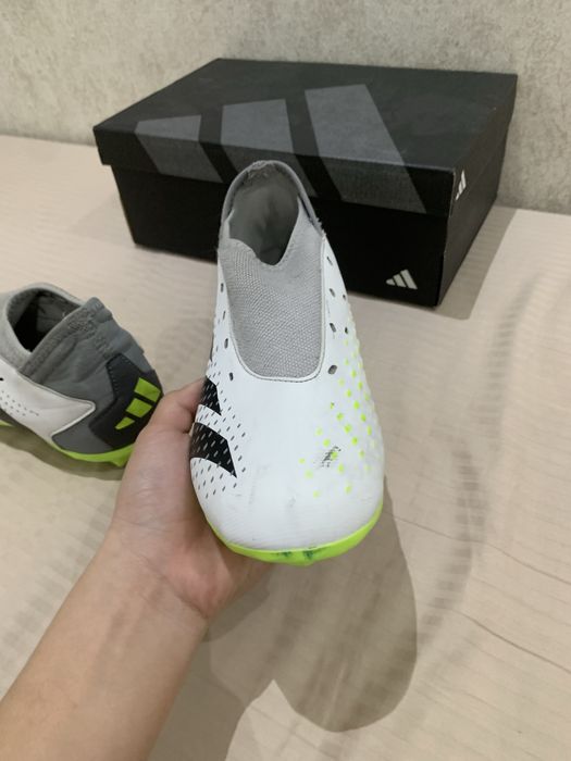 Бутсы лучше состояние одевал только 3 недели