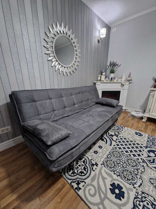 Vand urgent canapea extensibila - in Arad - stare excelenta