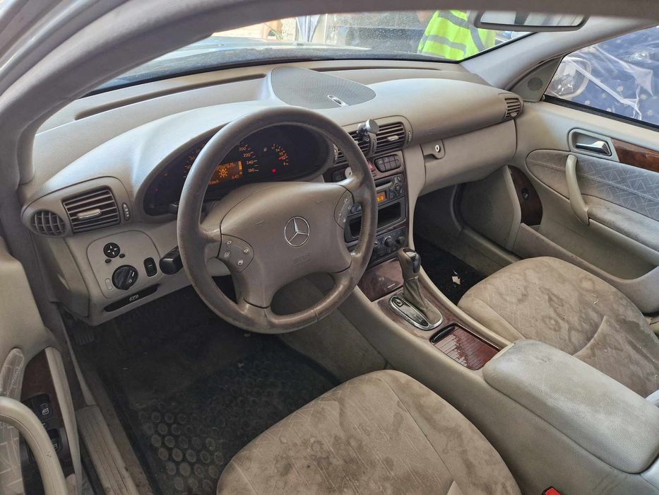 Mercedes W203 C220CDI 143кс 611 автоматик седан НА ЧАСТИ!