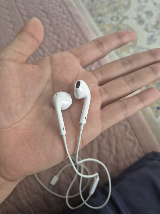 наушники айфон lighting новые
