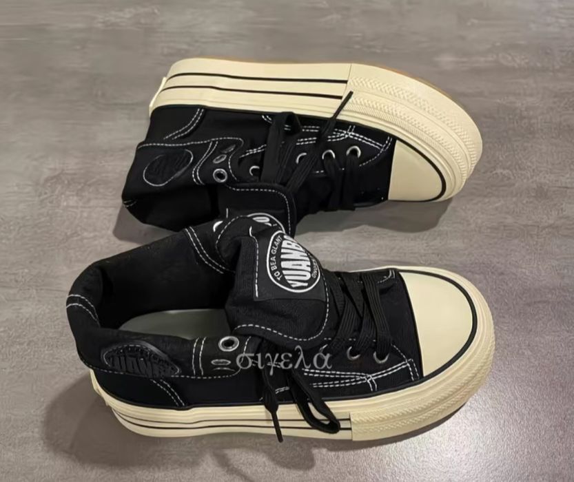 Череные кроссовки