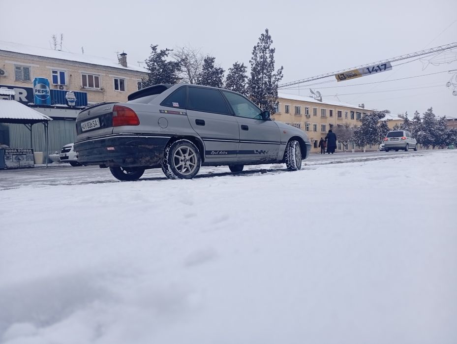 Опел астра 1994й. сотаман