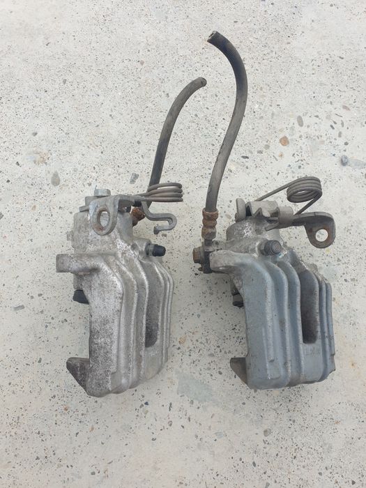 Etriere  audi A4 b6, b7