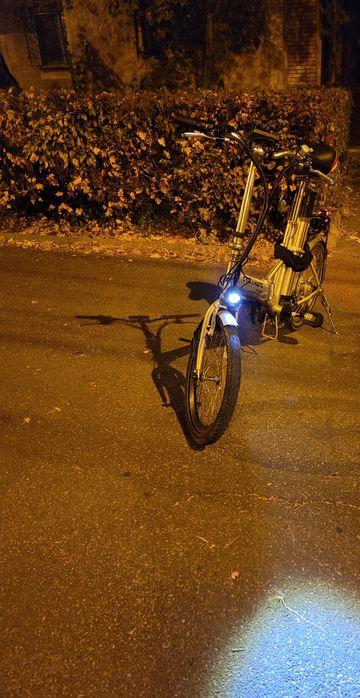 Bicicleta electrica pliabila CYCLAMATIC