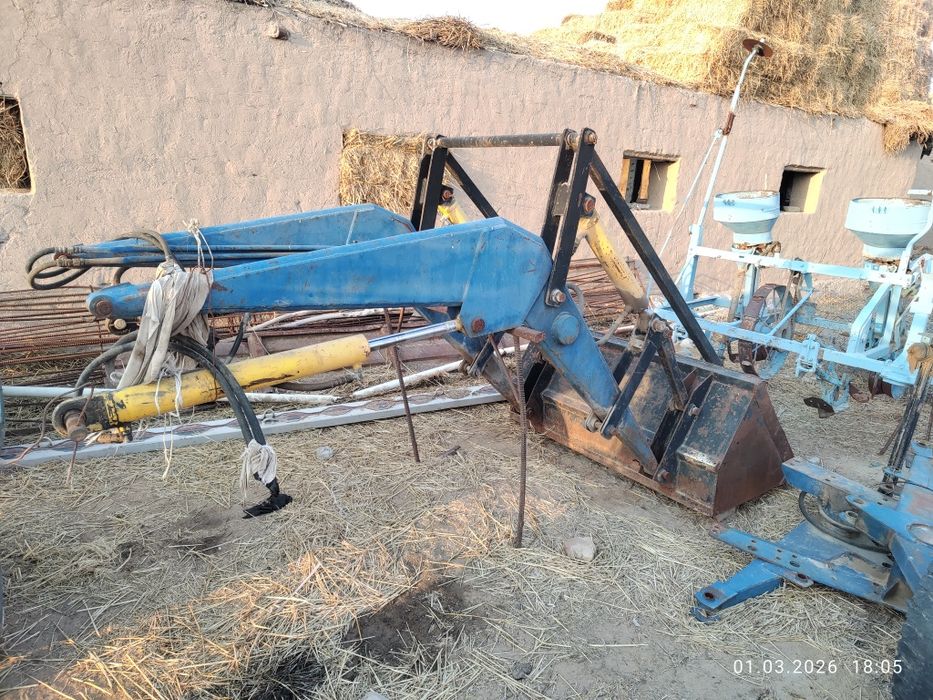 MTZ 80 uchun old yuklovchi (фронтал подгрузчик)