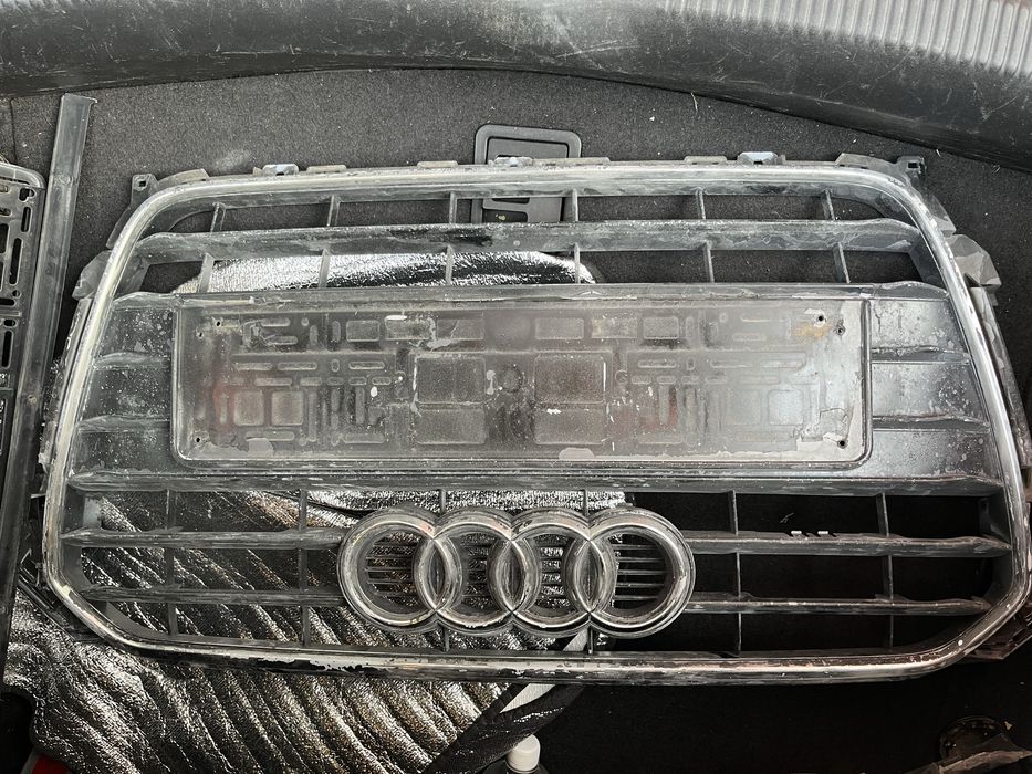 Grila audi a4 B8.5