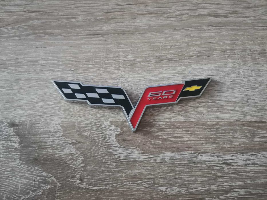 Chevrolet Corvette 60 years емблема