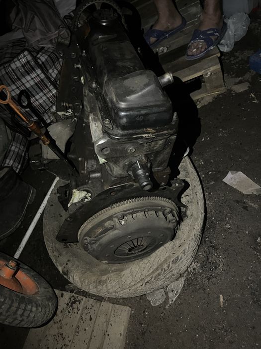 Мотор от ауди 1,8 моно