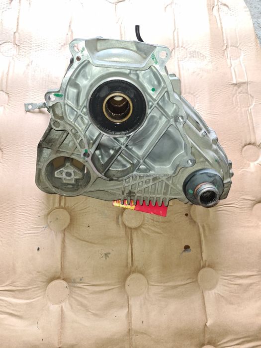 Cutie de transfer completa cu motoras bmw x3 f25 x4 f26 x5 f15 atc 45L