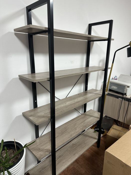 Стеллаж интерьереый