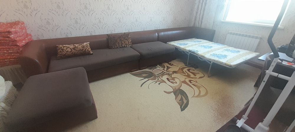 Диван для гостиной