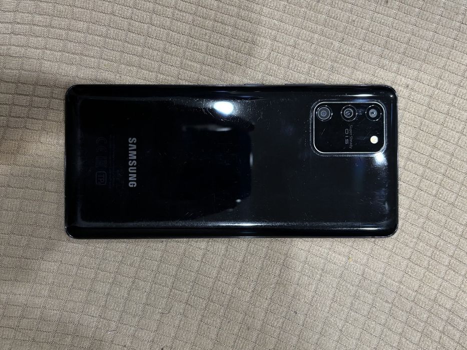 Самсунг S10 lite 2021года 70000тенге