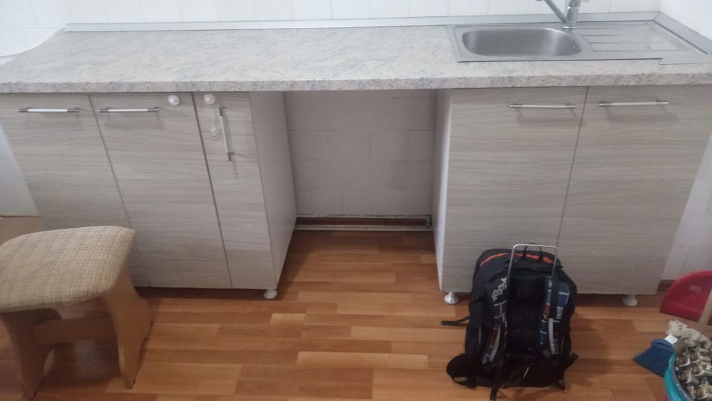 Set de mobila pentru bucătărie  stare impecabilă