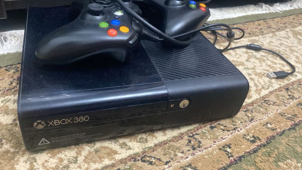 ХБОХ 360 10-8 Игры зарятка и 2 джостткк идеально роботант